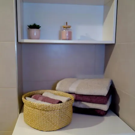 Apartament Cochet La Mare 2 și Terasa Constanţa